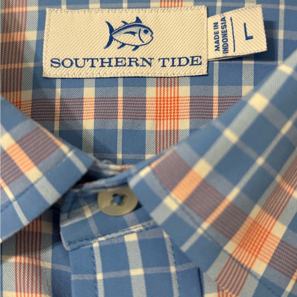 Southern Tide Blue and Pink Casual Button Down Shirt - Picture 4 of 7